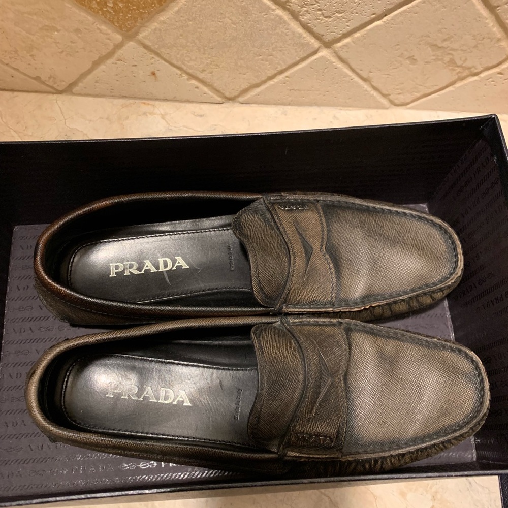 Mens shoes prada